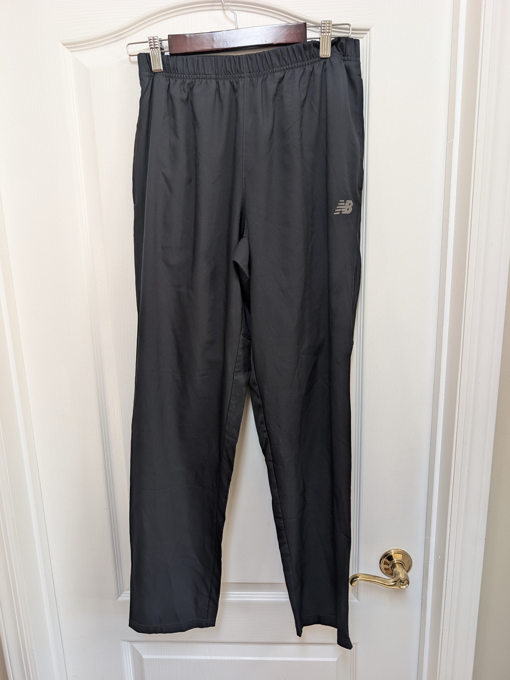 New Balance Men’s M Black Running Pants Ventilated Zip Ankle